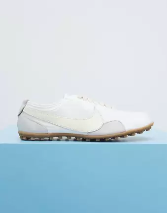 Nike Moon Shoe trainers in white and cream