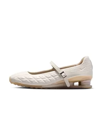 Nike Shox Calistra trainers in white
