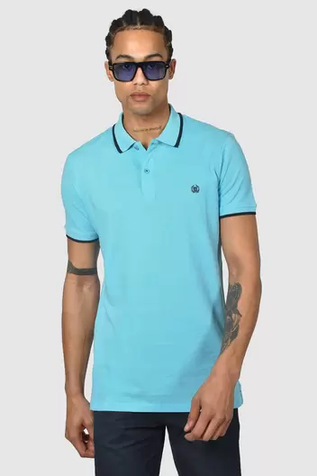 Ανδρική Μπλούζα Polo Normal Fit Από 100% Βαμβάκι Με Ριγέ Τελειώματα & Minimal Logo - ΤΙΡΚΟΥΑΖ Ανδρική Μπλούζα Polo Normal Fit Από 100% Βαμβάκι Με Ριγέ Τελειώματα & Minimal Logo - ΤΙΡΚΟΥΑΖ