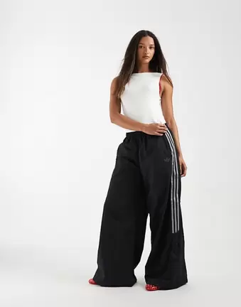Adidas Originals Teamgeist track pant in black