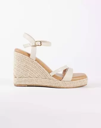 New Look wedge espadrille in cream