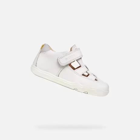 STEPPIEUP BABY Lightweight and flexible barefoot shoes €53,00 1 color