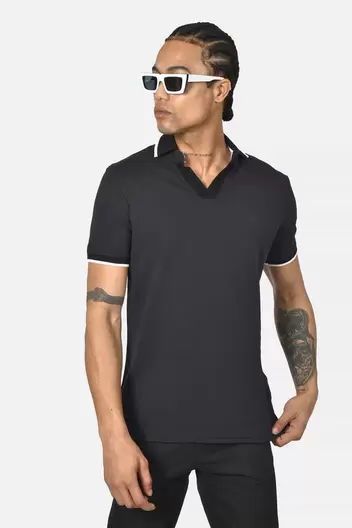 Ανδρική Μπλούζα Polo Από 100% Βαμβάκι Normal Fit Με Ανοιχτό Γιακά Και Textured Λεπτομέρεια - ΜΑΥΡΟ                                                                Ανδρική Μπλούζα Polo Από 100% Βαμβάκι Normal Fit Με Ανοιχτό Γιακά Και Textured Λεπτομέρεια - 