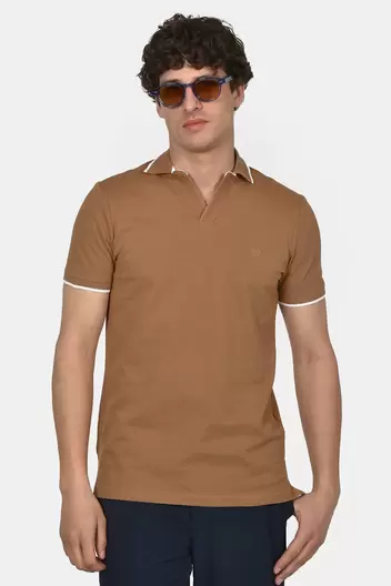 Ανδρική Μπλούζα Polo Από 100% Βαμβάκι Normal Fit Με Ανοιχτό Γιακά Και Textured Λεπτομέρεια - ΚΑΜΕΛ Ανδρική Μπλούζα Polo Από 100% Βαμβάκι Normal Fit Με Ανοιχτό Γιακά Και Textured Λεπτομέρεια -
