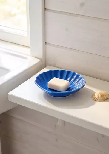 Blue ceramic seashell soap dish