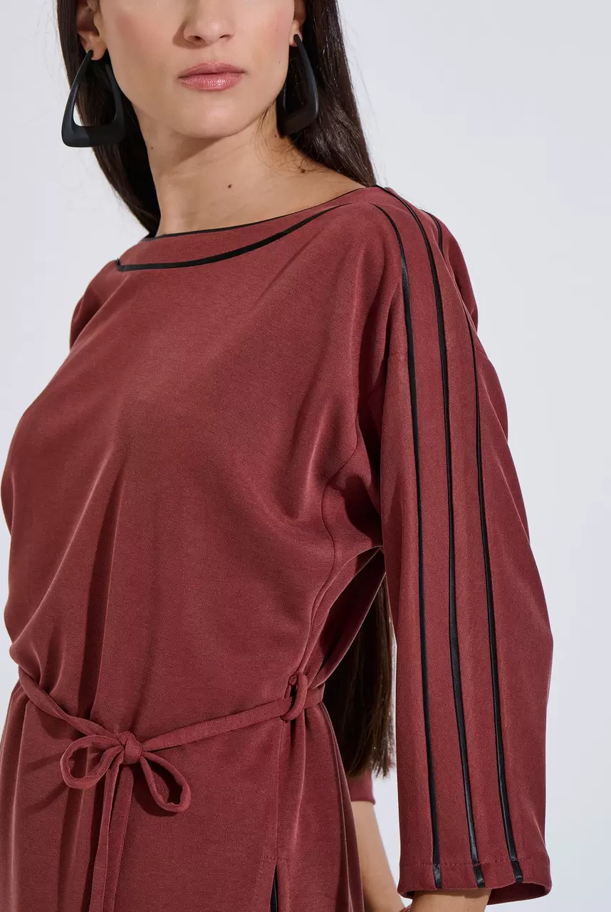 Top with Decorative Piping