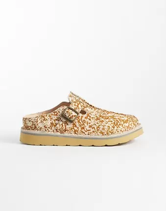 Clarks Solsbury mule in deer print