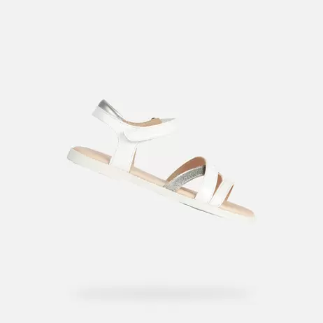 Slide 1 of 1 SANDAL KARLY GIRL Open sandals from €31,08 1 color from Price reduced from €42,00 to List price -26% from €31,50 Previous price -1%