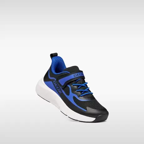 Slide 1 to 6 of 8 New in PRO-RAN JUNIOR Hard toe sneakers from €47,00 8 colors