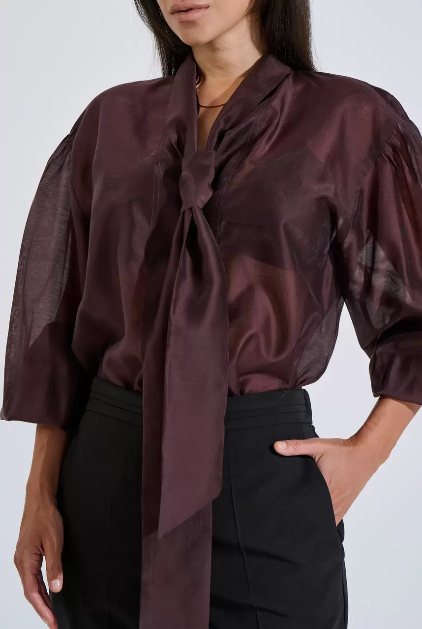 Lyocell blouse with tie detail