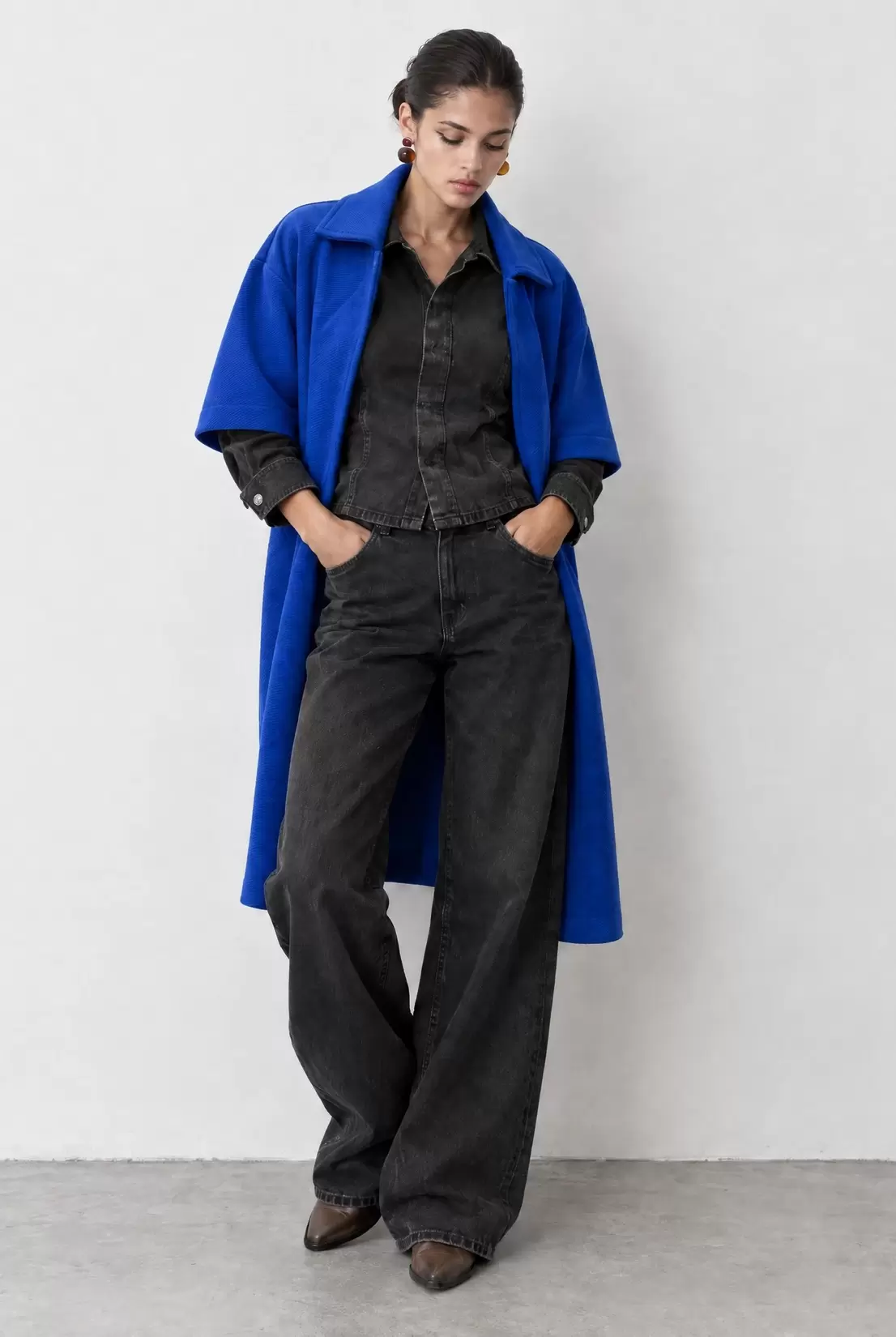 Coat with belt