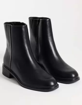 ASOS DESIGN Angus smart flat ankle boots in black