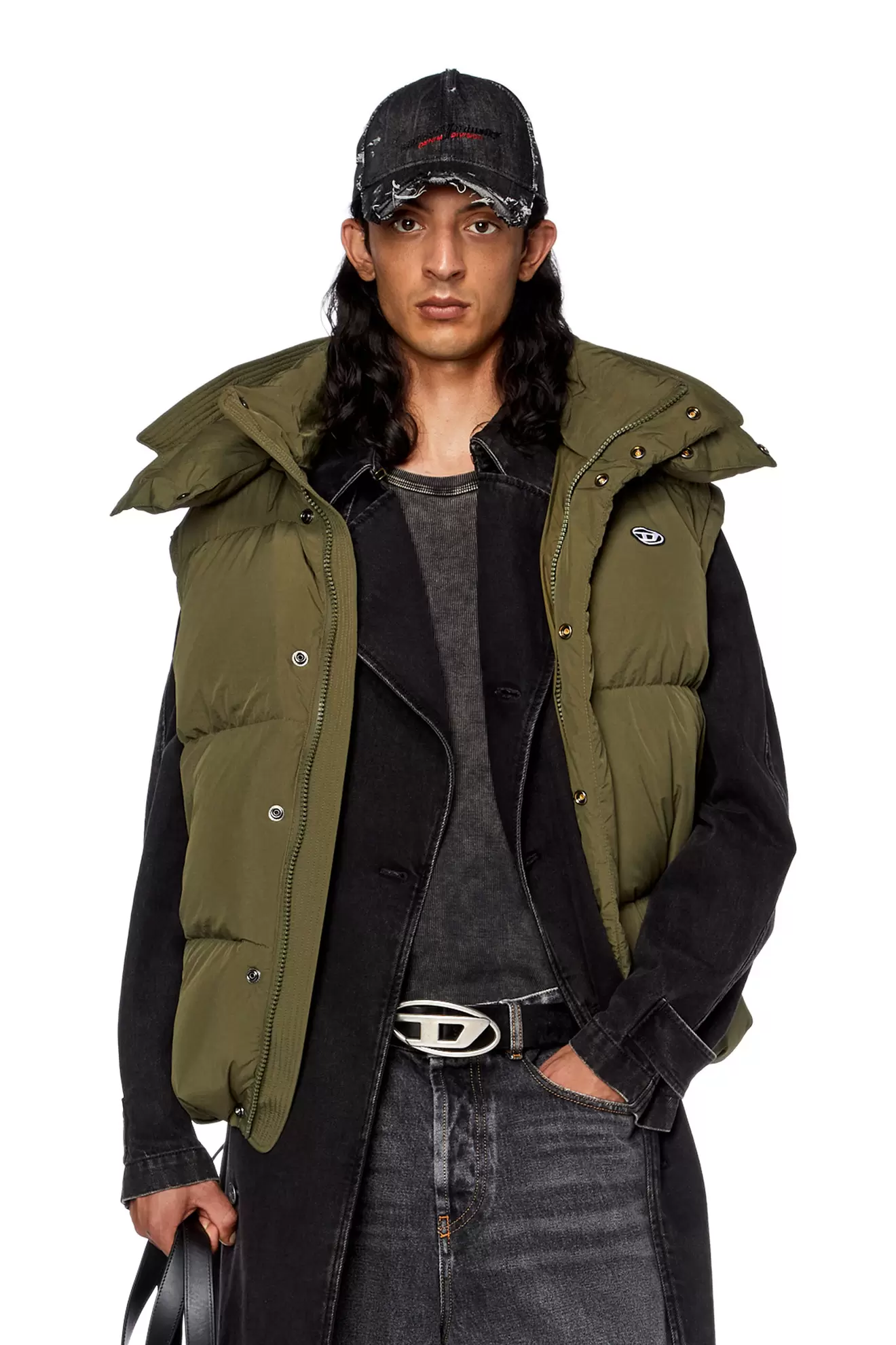 Down vest in recycled nylon taslan