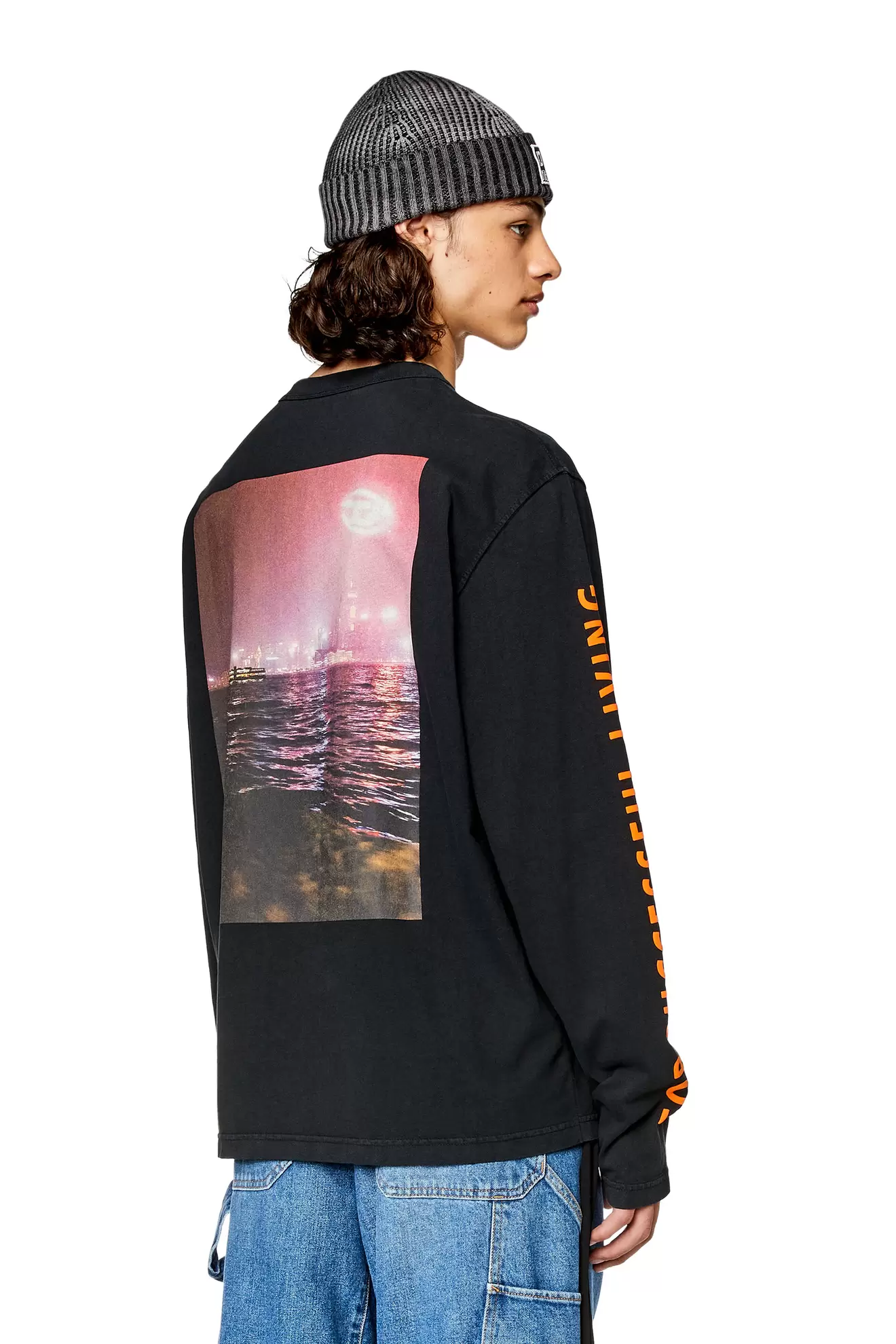Long-sleeve T-shirt with oval D sighting print