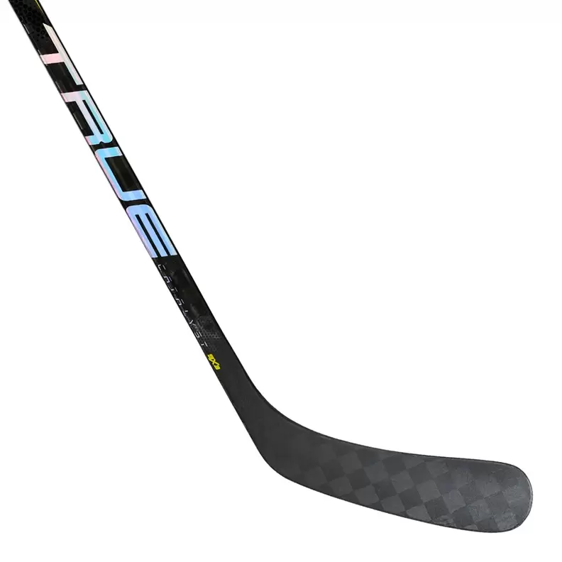 True Catalyst 9X3 Grip Youth Hockey Stick