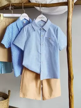 SHEIN Boys Teens Summer Polo Collar Striped Short Sleeve Shirt Paired With Solid Color Casual Shorts Set, Suitable For Summer Home Leisure, Family Gatherings, Outdoor Shopping Wear