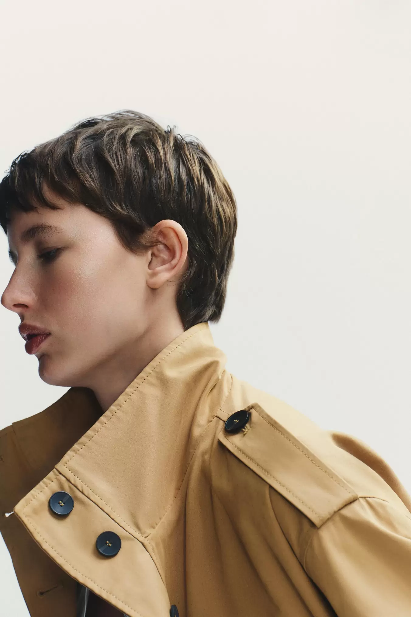 CROPPED TRENCH COAT