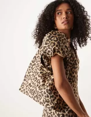 Sister Jane jacquard bag in leopard