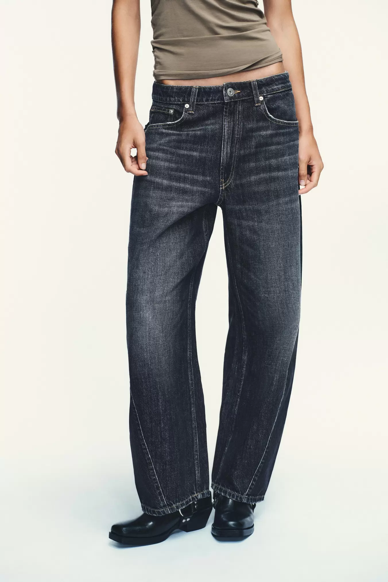 TRF MID-RISE BAGGY BALLOON JEANS