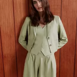 Linen Blend Cropped Blazer
