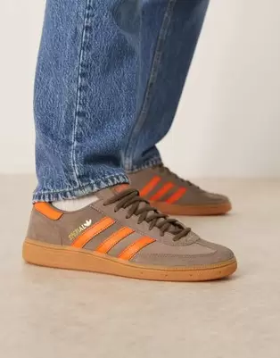 Adidas Originals Handball Spezial sneakers in brown and orange