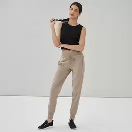 Active Four-Way Stretch Jogger