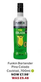 Bartender Pina Colada Cocktail