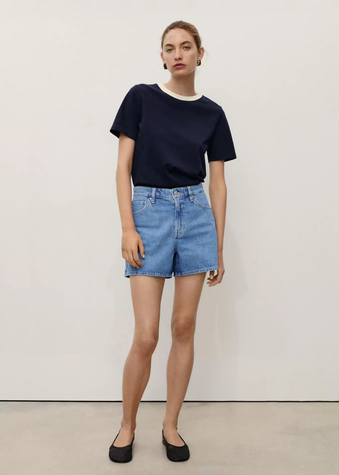 High-waisted straight-fit denim shorts
