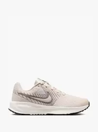 W RUN DEFY Running shoe