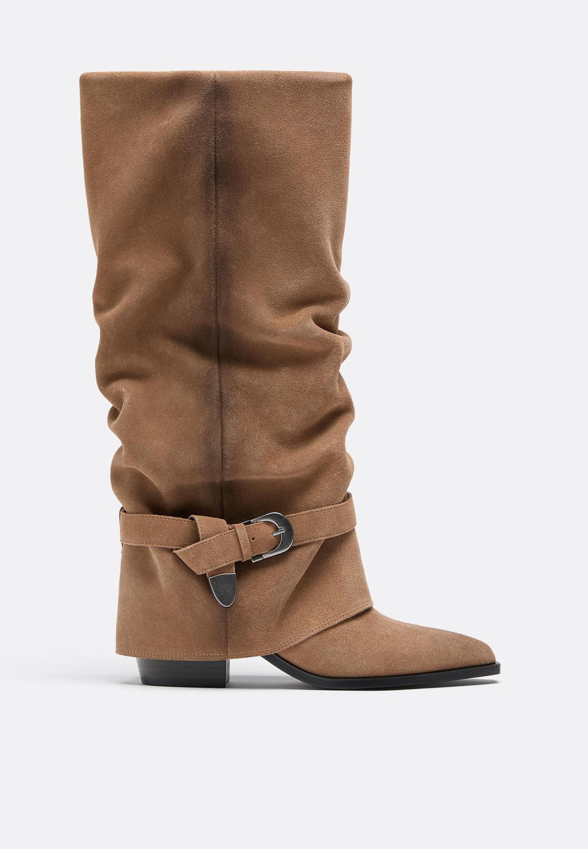 High-heel joots leather boots