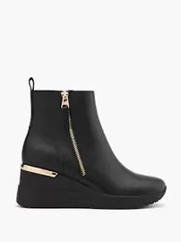 Ankle boot