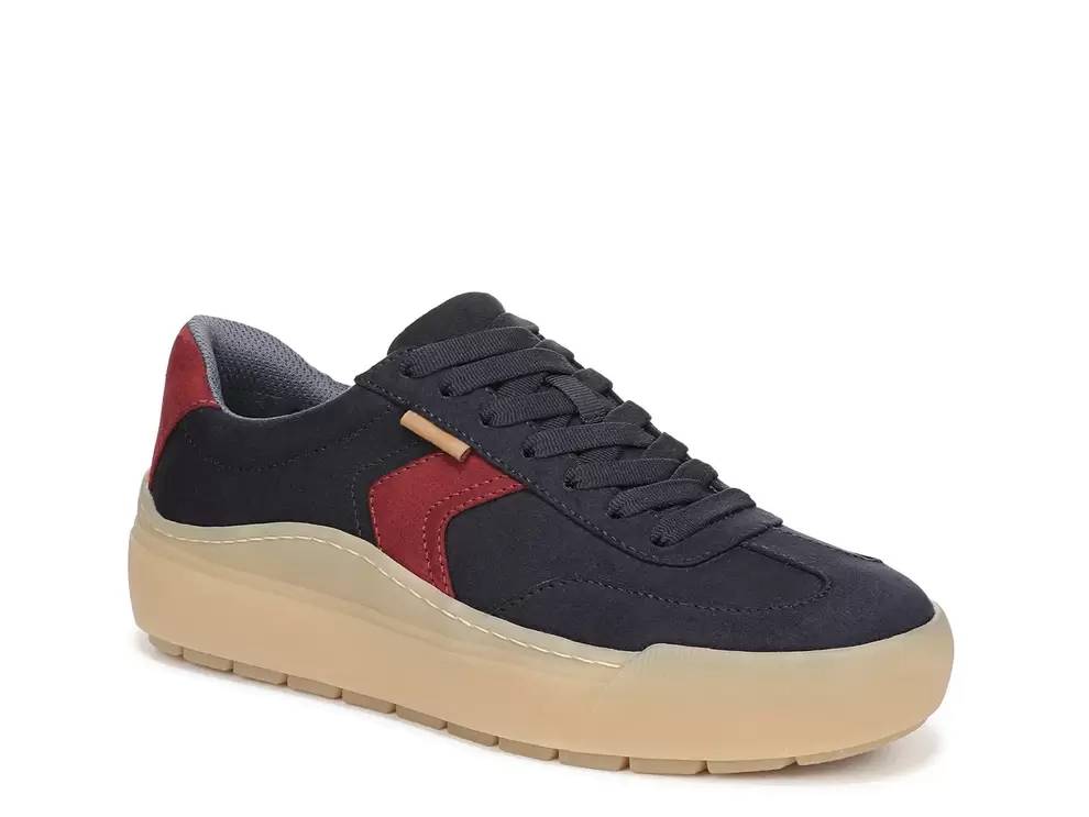 Time Off Win Platform Sneaker
