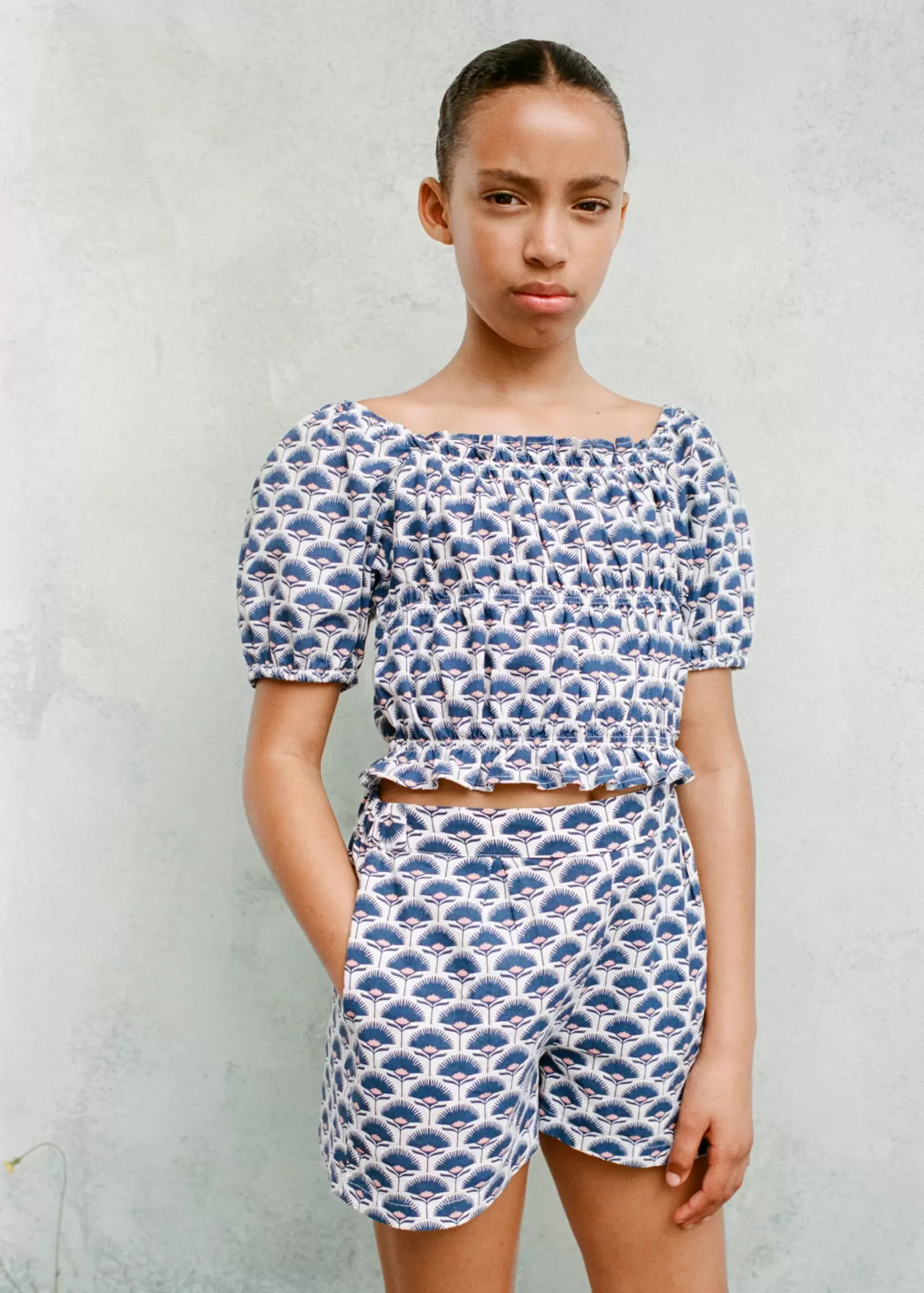 Printed linen shorts