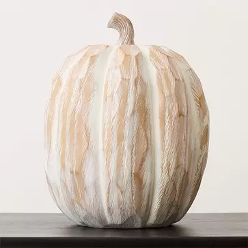 Fall pumpkin decor