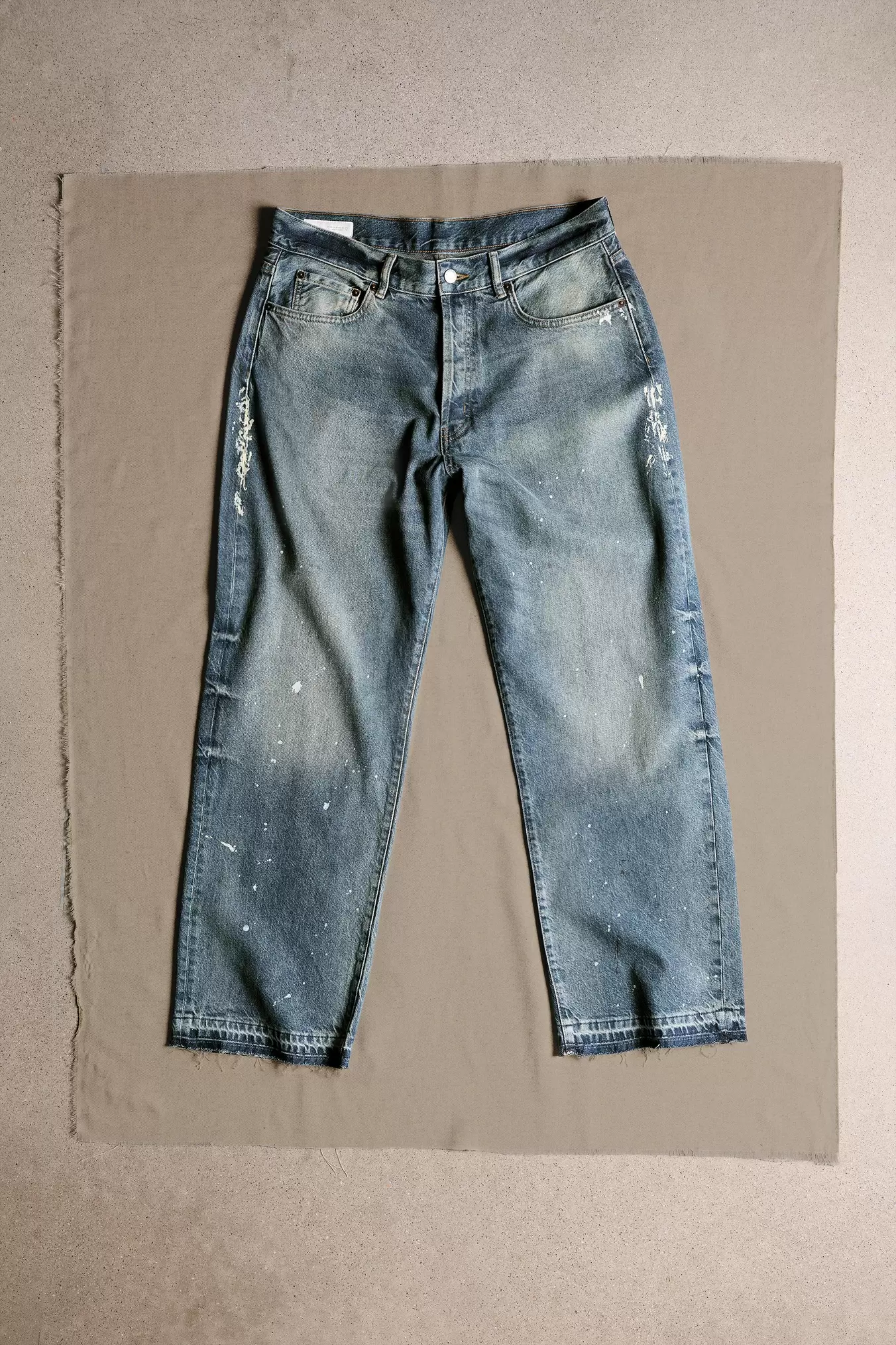 SPLATTER LOOSE FIT JEANS