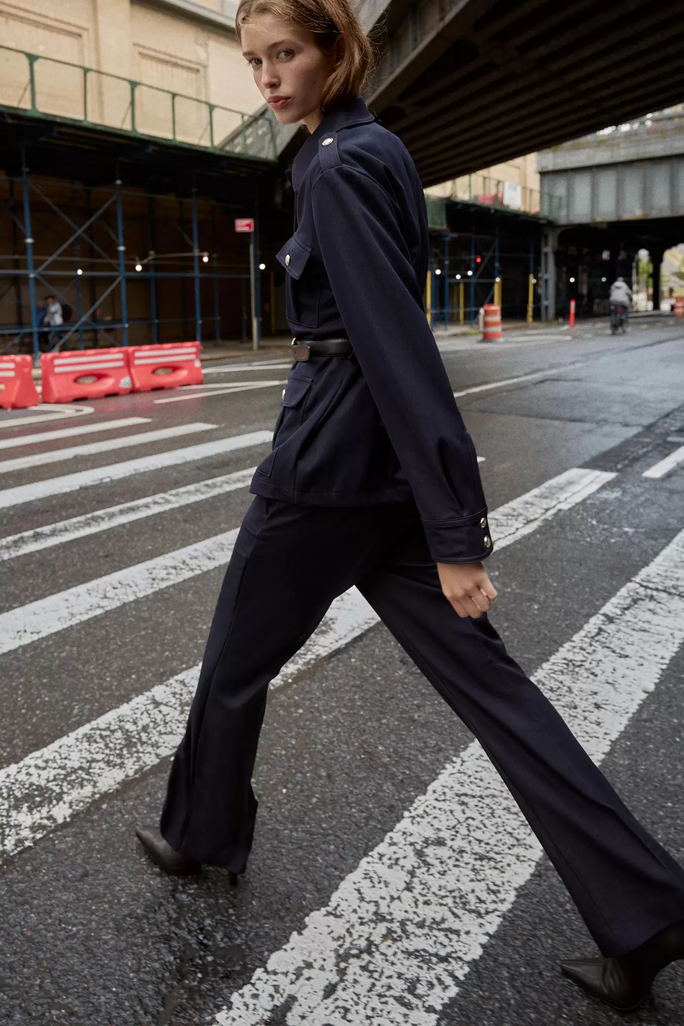STRAIGHT LEG PANTS