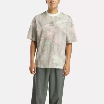 reebok x market allover print t-shirt