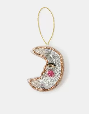 <source srcset="https://www.accessorize.com/dw/image/v2/BDLV_PRD/on/demandware.static/-/Sites-accessorize-master-catalog/default/dw799df0ba/images/large/01_43201140022_1.jpg?sw=470&sh=602&sm=cut, https://www.accessorize.com/dw/image/v2/BDLV_PRD/on/demandw