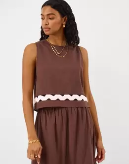 Sleeveless Ric Rac Top Brown