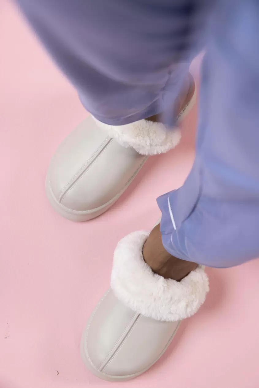 Ladies Slippers