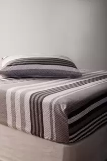 3 PIECE STRIPE WINTER POLYESTER SHEET SET