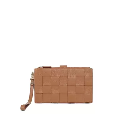 BUSBY INES WRIST PURSE