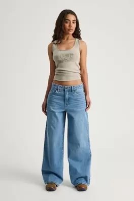 Curve High Rise Baggy Jean