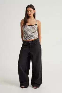 Mid Rise Baggy Jean