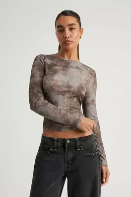 Fitted Long Sleeve Top