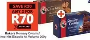 Bakers - Romany Creams/Choc-kits Biscuits