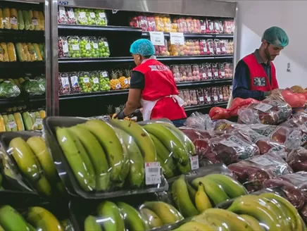 KitKat Cash and Carry catalogue | Attractive special offers for everyone | 2025-11-26T00:00:00.000Z - 2025-12-10T00:00:00.000Z