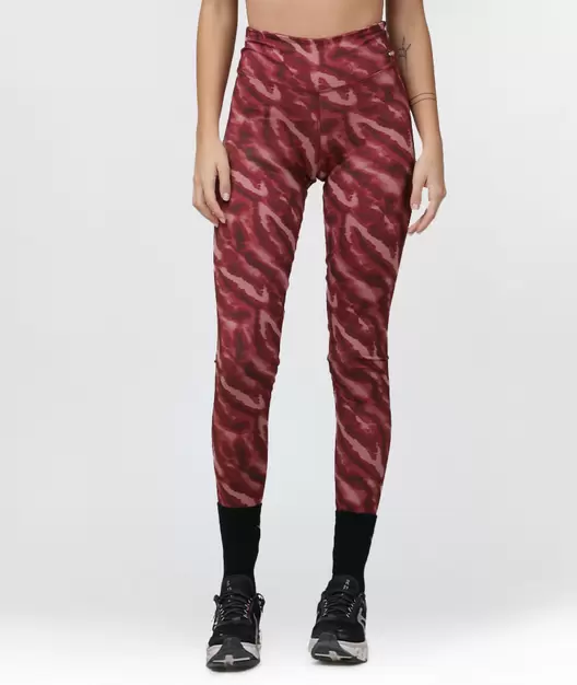 Legging AIR-FIT corte booty sublimado manchas tonos rosas