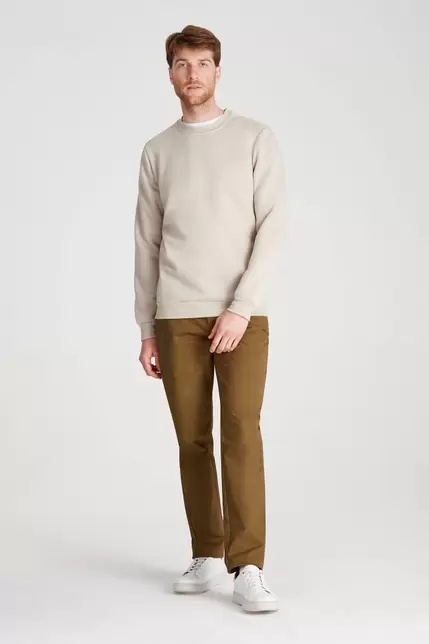 Pantalón de gabardina sport liso marrón