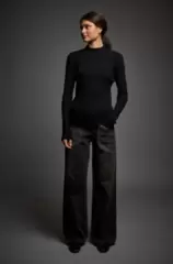 SWEATER SPLIT